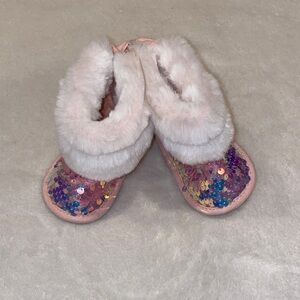 Glittery Pink and White Baby Booties